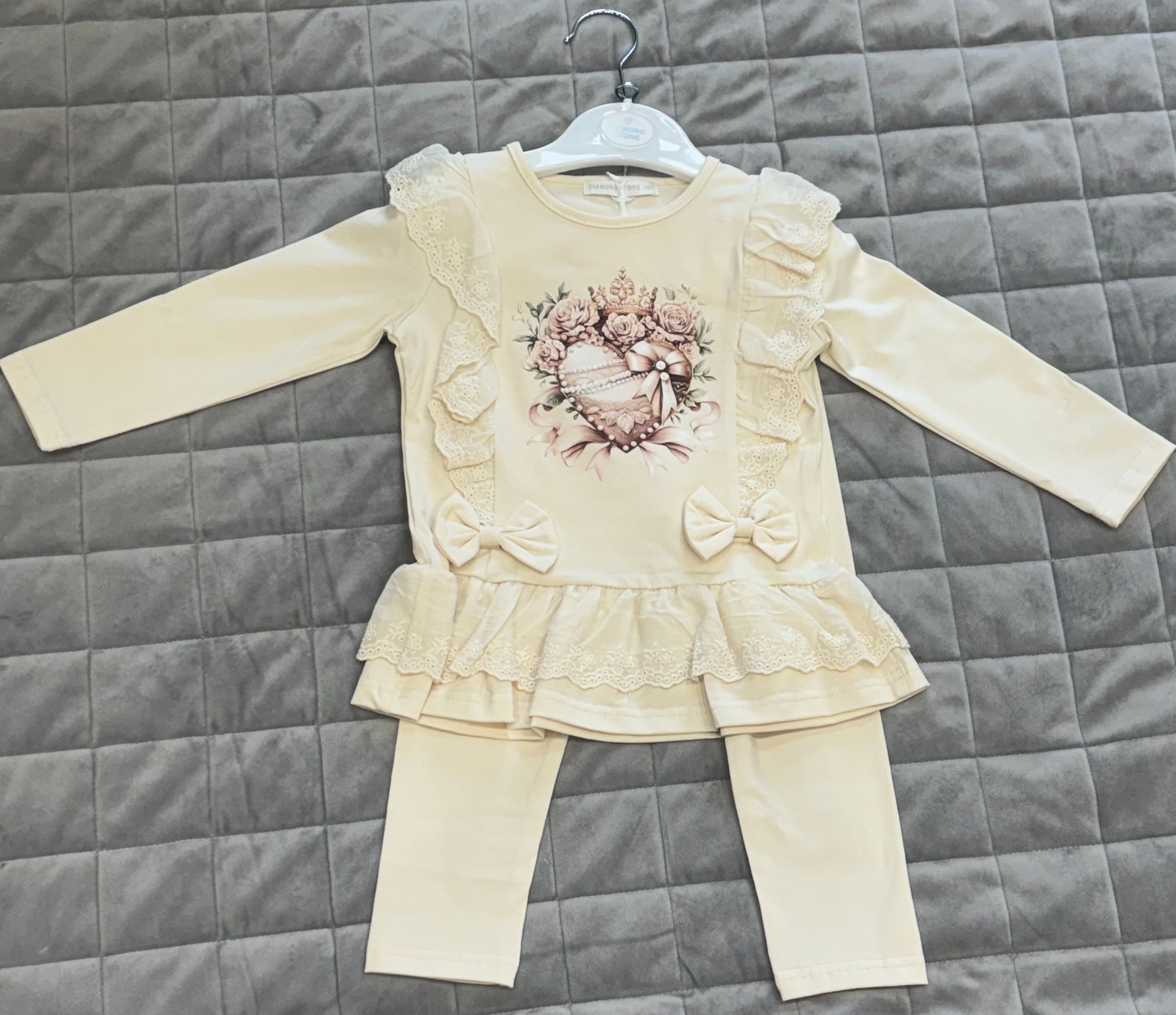 Girls frill and bow set