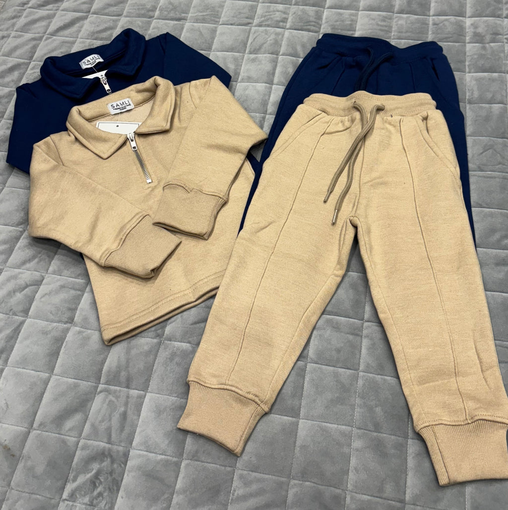 Quarter zip tracksuit