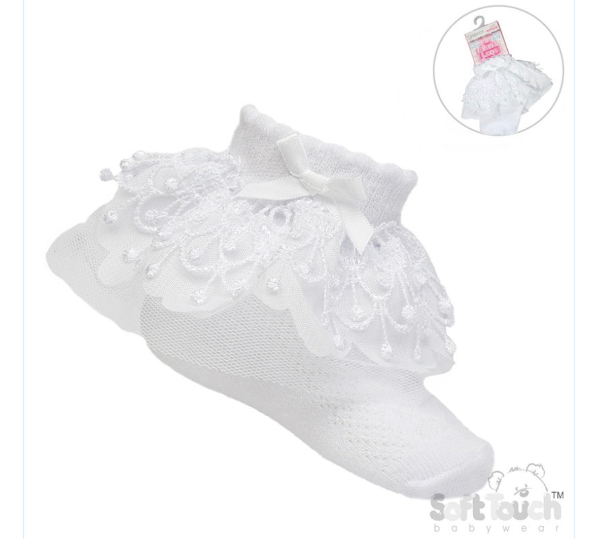 White frill and lace ankle socks
