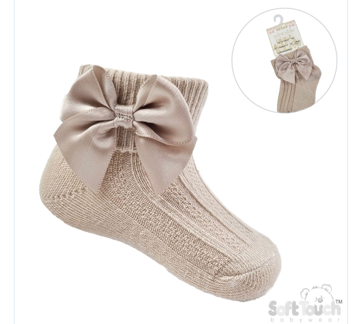 Beige ankle bow socks