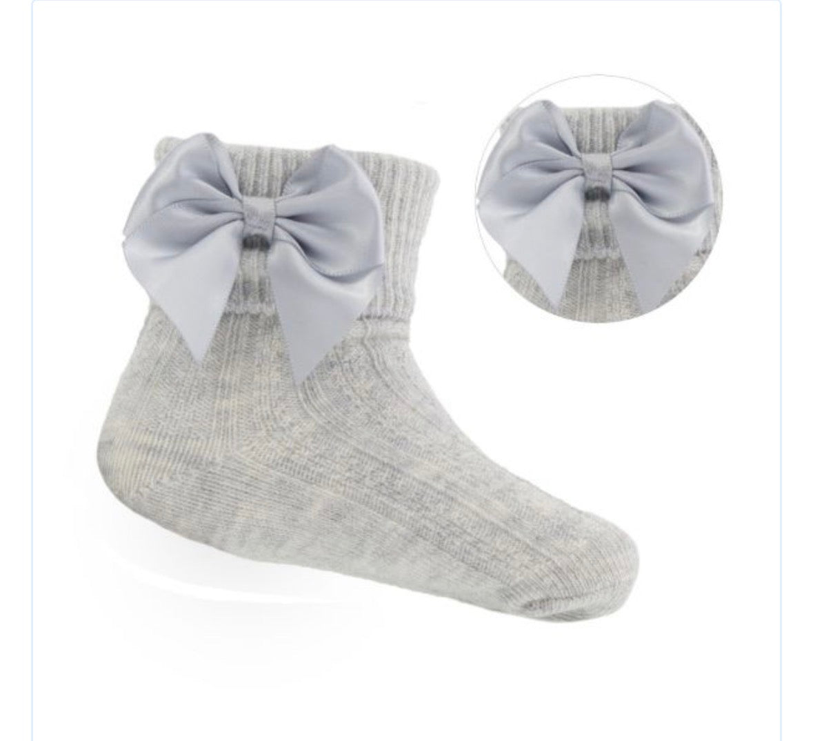 Grey ankle bow socks