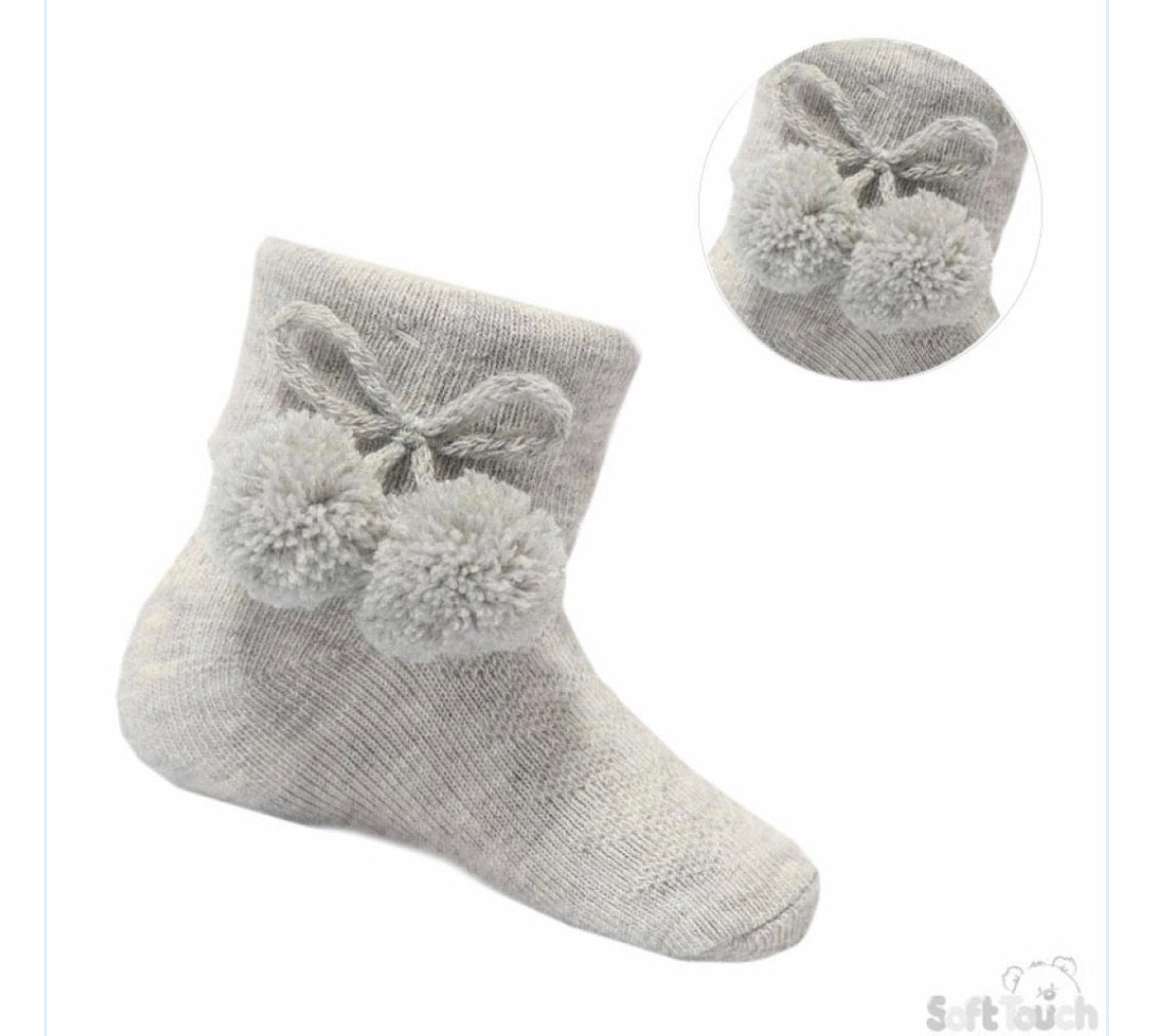 Grey ankle pom socks