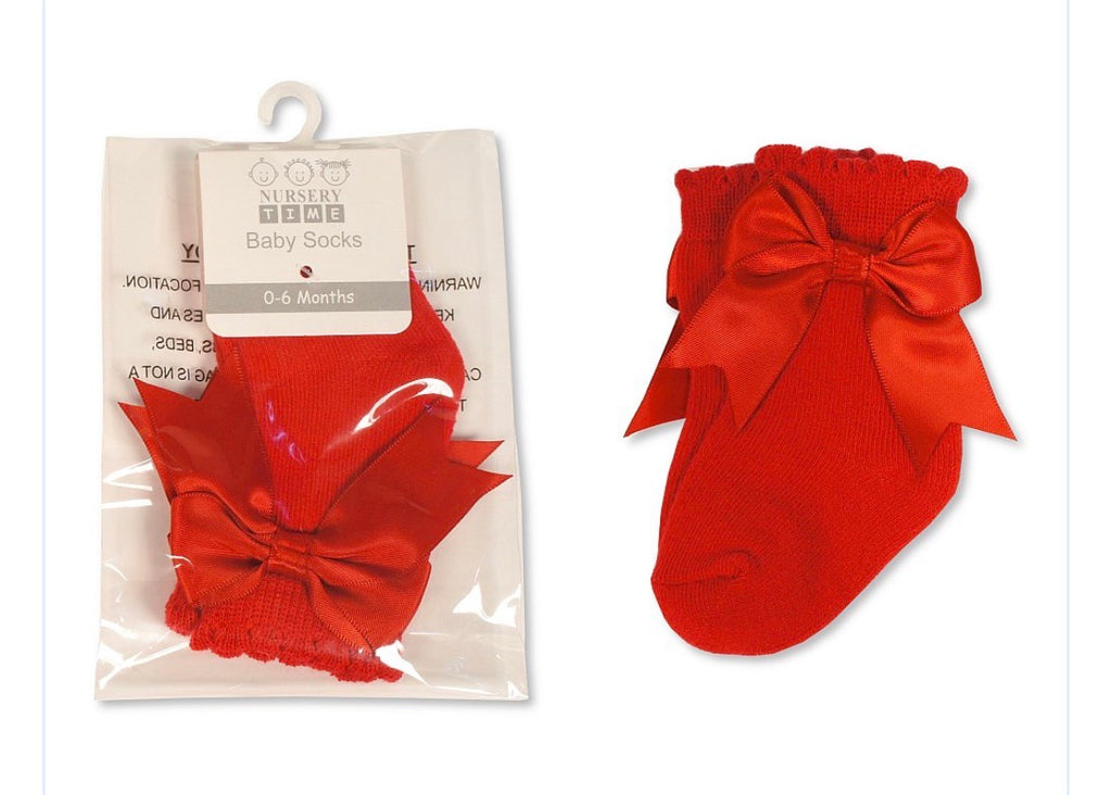 Red ankle bow socks