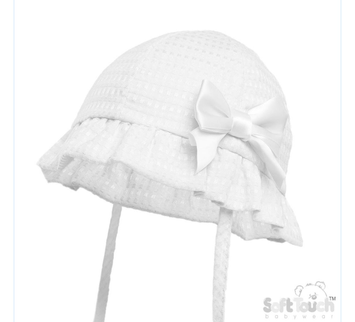 White bow string summer hat