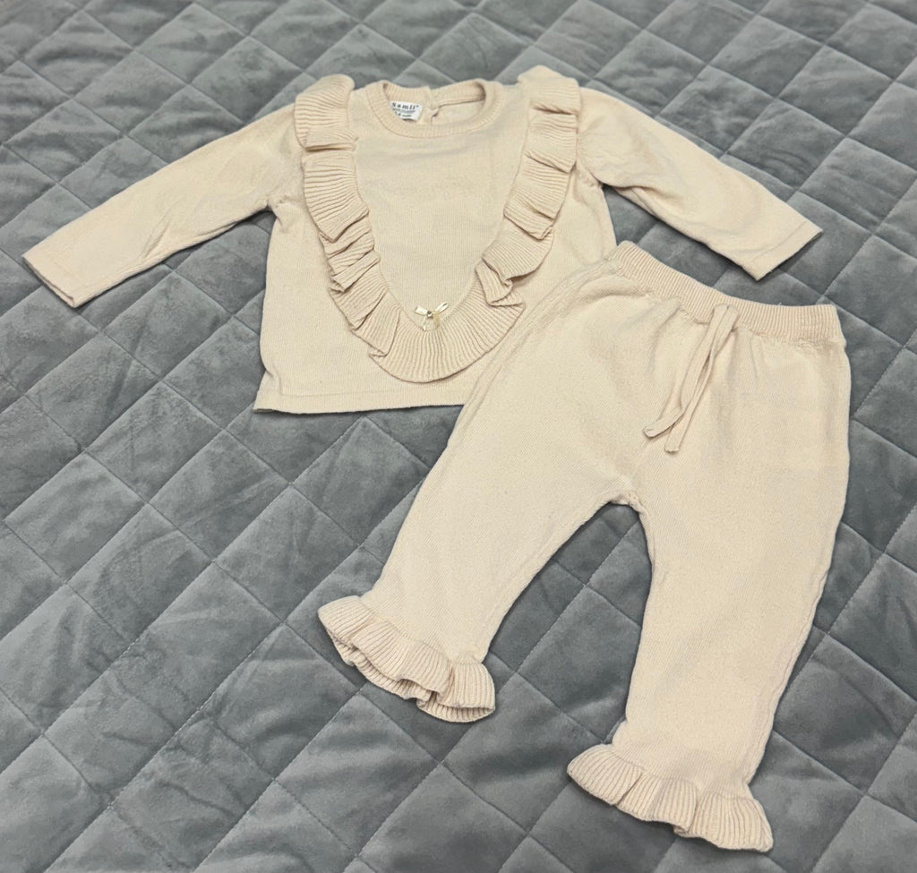 Baby girl 2 piece frill set